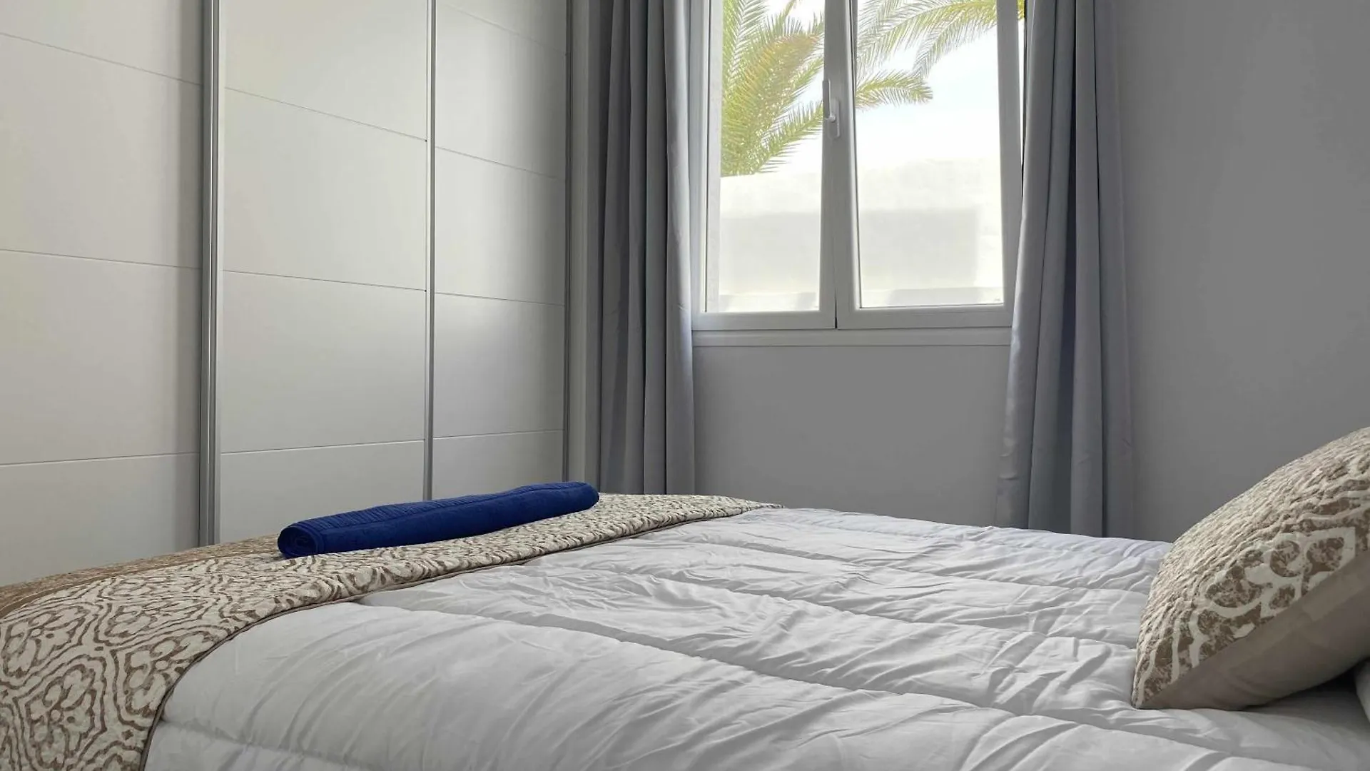 Imperdible Villa Con Piscina Y Barbacoa Puerto Calero Spain