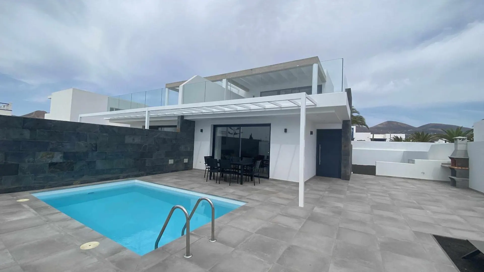 Imperdible Villa Con Piscina Y Barbacoa Puerto Calero