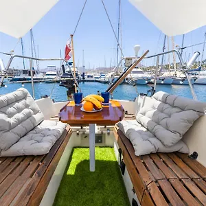 Botel Seaside Chill-out On A Sail Yacht, Puerto Calero