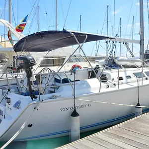 Botel Velero Babu, Puerto Calero